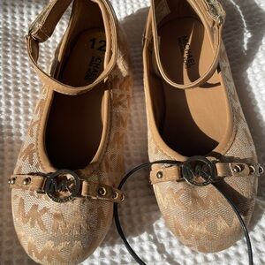 Michael Kors Kids Beige Dress Shoes